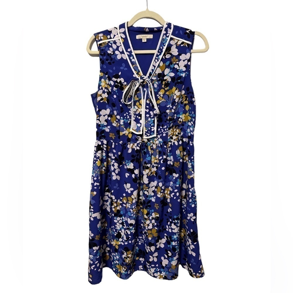 Lark‎ & Ro Floral Sleeveless Tie Front Dress Size Medium